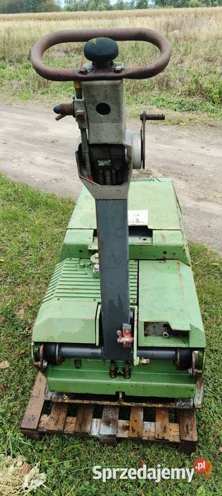 Zagęszczarka Aman AVP 100 20 diesel farimann 700