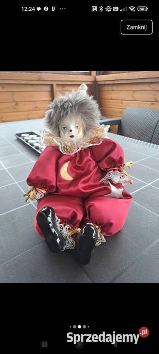 Klauny różne wielkości Pozostałe łódzkie Moszczenica