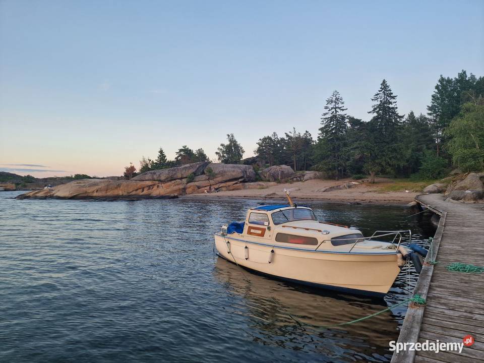 Łódź motorowa Albin 24 2xkabina volvo penta