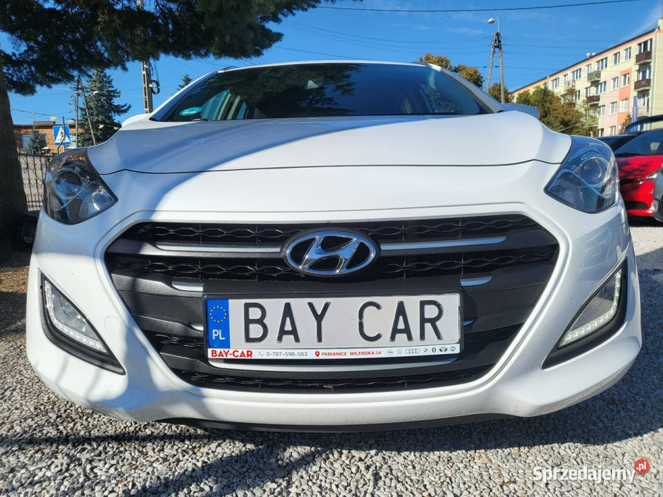 Hyundai i30 16 CRDI 110 Serwis ASO TUV Do Końca biały Pabianice