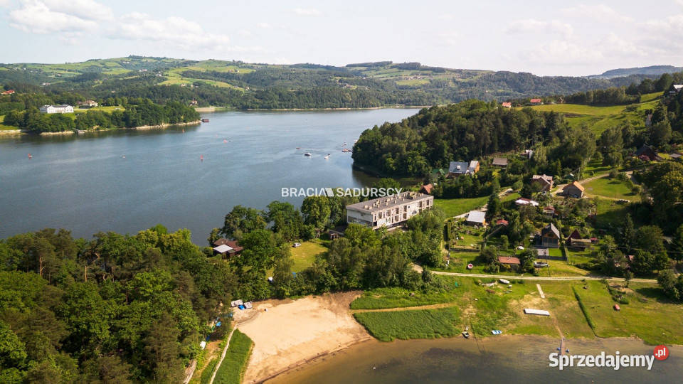 sprzedaży lokalu 2450m2 Znamirowice