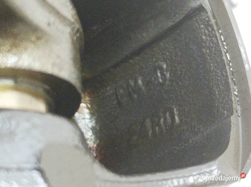 TŁOK KORBOWÓD 16 16V VVTI Toyota Corolla XI 2013 świętokrzyskie sprzedam