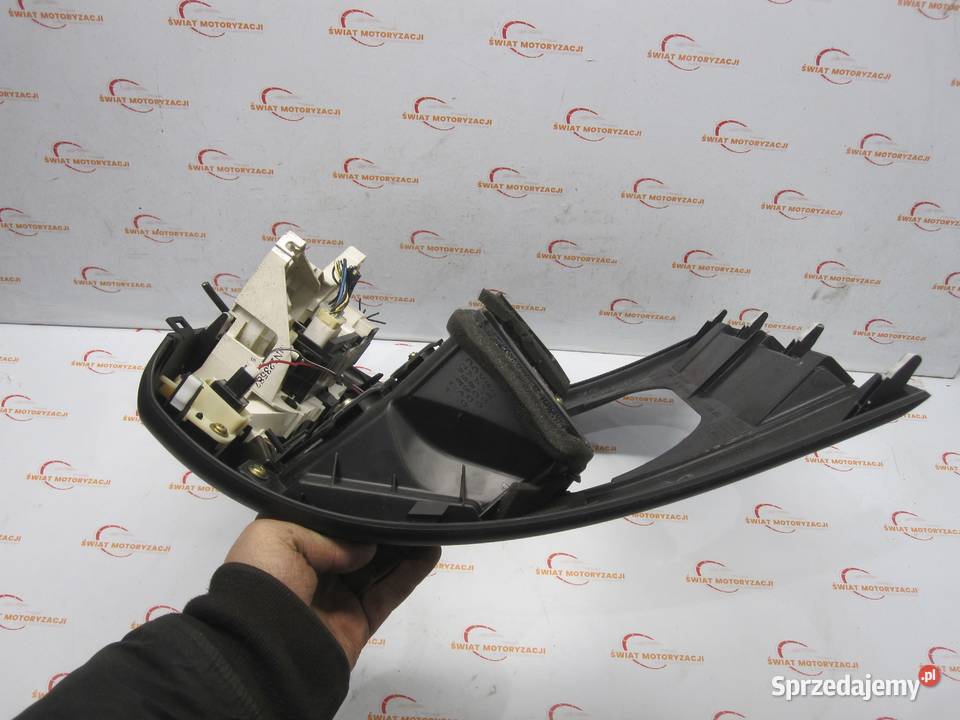 MITSUBISHI L200 07r panel klimatyzacji kratka osobowe Panele sterowania, przełączniki Kielce