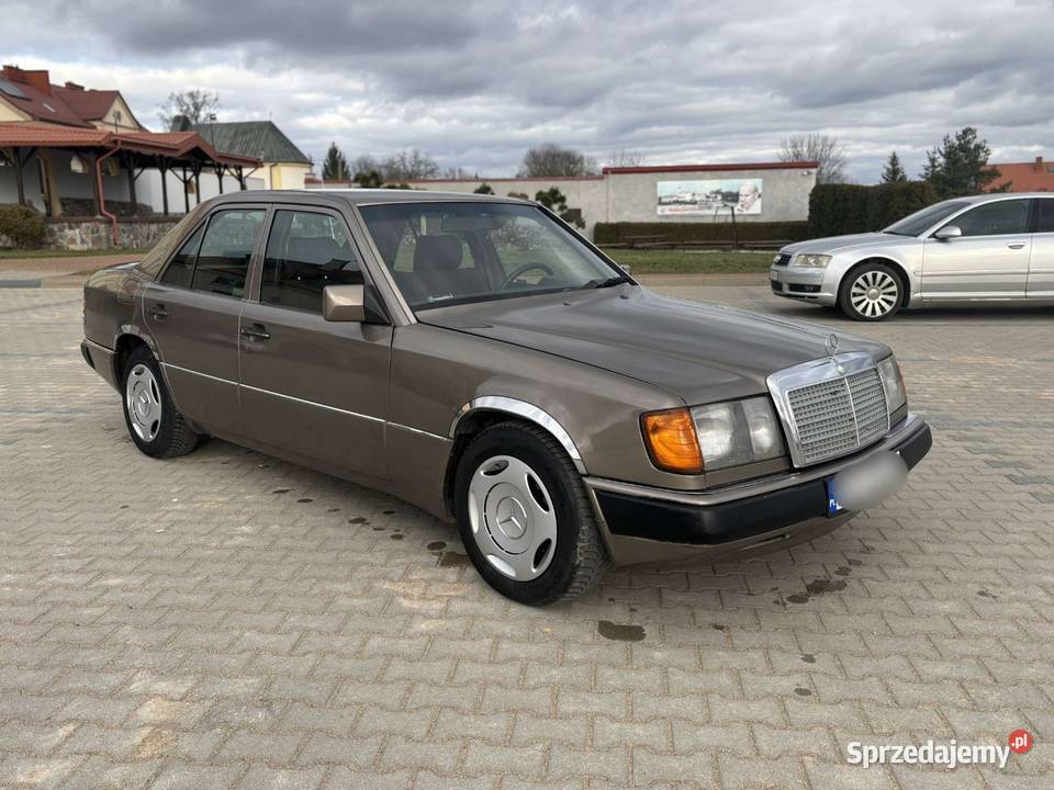 Mercedes Benz W124 Szeroka Listwa Pozostałe