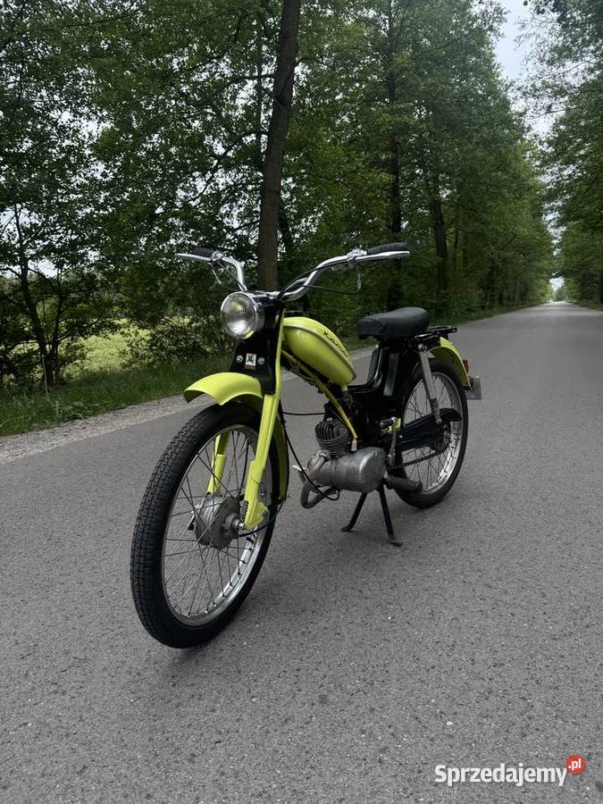 Komar 3 1974 Gózd