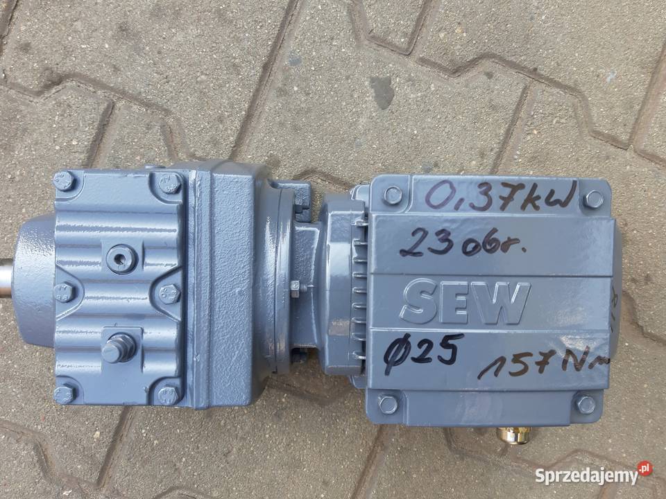 Motoreduktor 037 kW23 obr Produkcja Leszno sprzedam