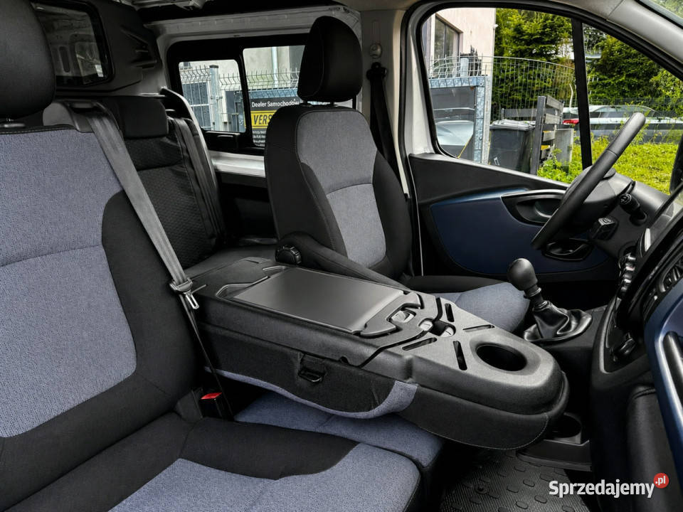 Opel Vivaro 16 CDTi 125 5osobowy przeszklony elektrochrom. lusterka boczne pomorskie Gdynia