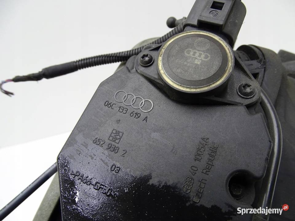 KOLEKTOR SSĄCY AUDI A6 C6 24 V6 BDW 06E133151
