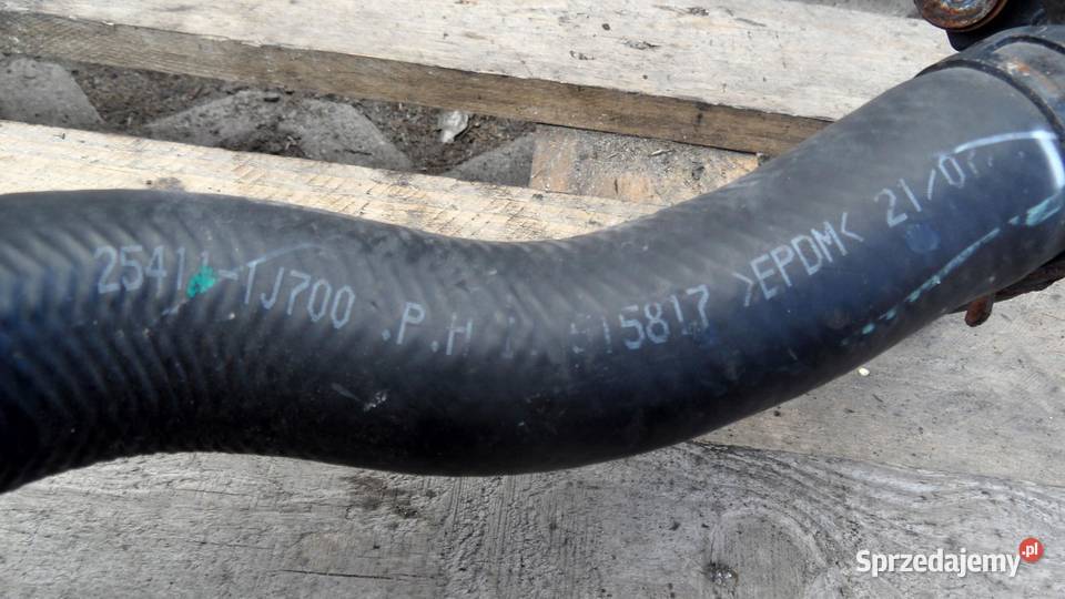 HYUNDAI I20 I LIFT 13r rura przewód wody