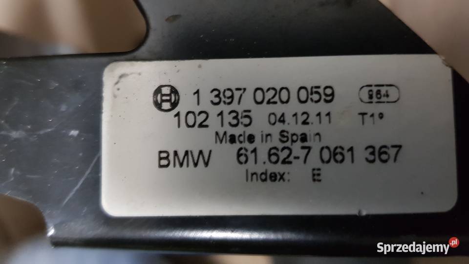 SILNICZEK WYCIERACZKI TYŁ BMW E61 kombi Kozienice