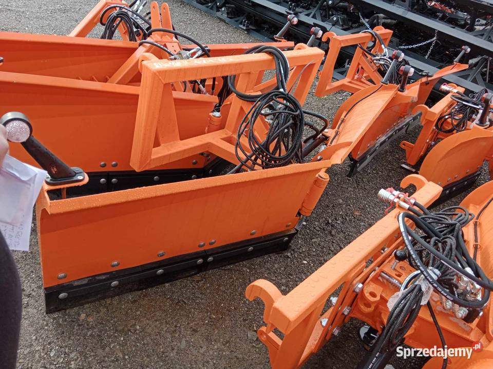 Pług MetalTechnik do śniegu strzałka 15 3m na łódzkie Łódź