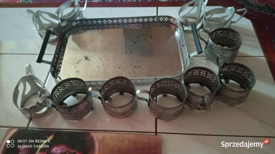 Stare uchwyty na szklanki plus tacka sprzedam Szklanki i kufle Wrocław