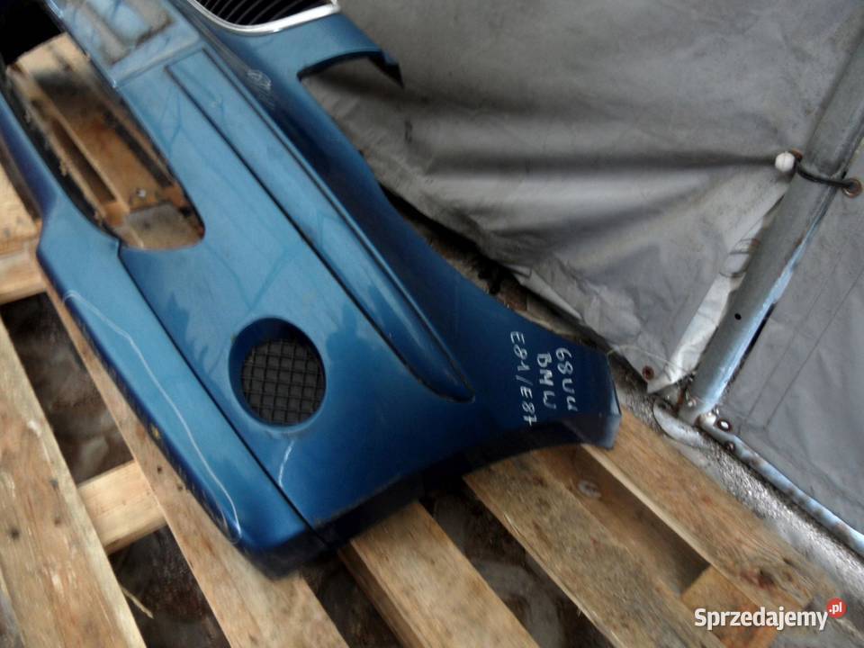 BMW E81 E87 06r zderzak przód osobowe sprzedam