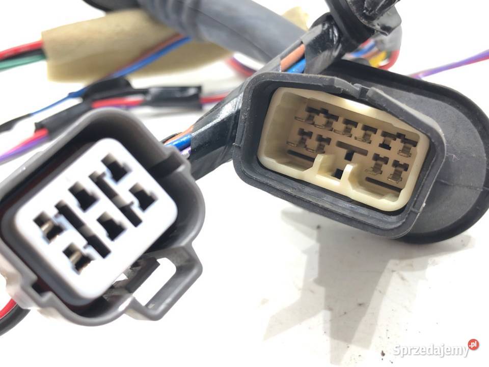 WIĄZKA DRZWI TYŁ PRAWA MITSUBISHI OUTLANDER III Drzwi