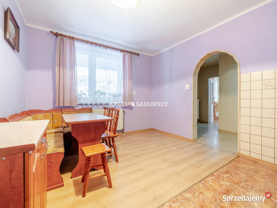 Dom wolnostojący sprzedam Pietrzejowice 195m2