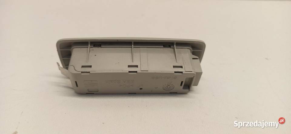 SKODA KODIAQ LAMPKA PODSUFITKI LEWA 5F9947291 sprzedam