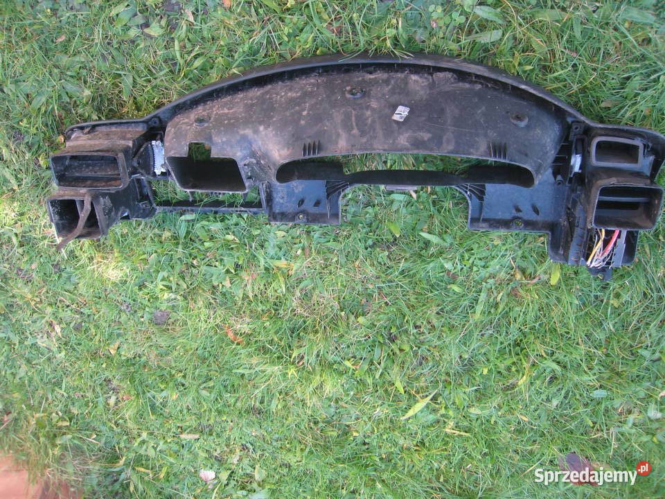 Ramka zegarów nawiewów centralna Opel Zafira A osobowe sprzedam