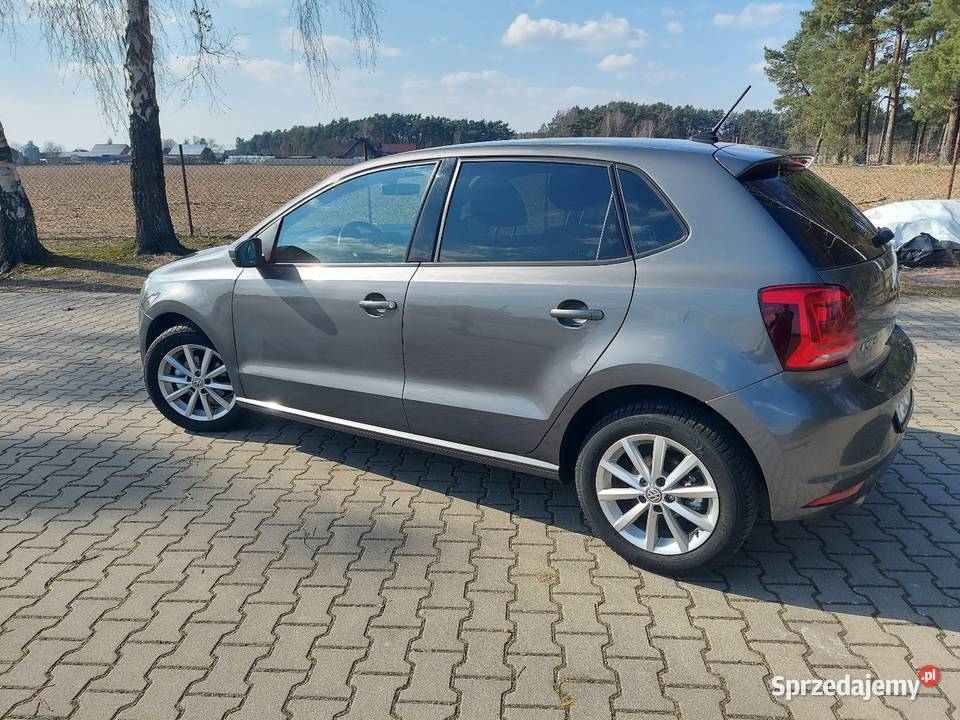 Volkswagen Polo 12 tsi lift klima alufelgi
