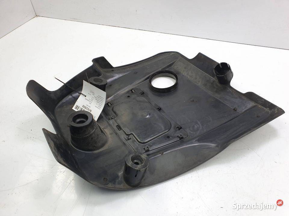 OSŁONA VOLKSWAGEN GOLF IV 038103925AJ Lipno