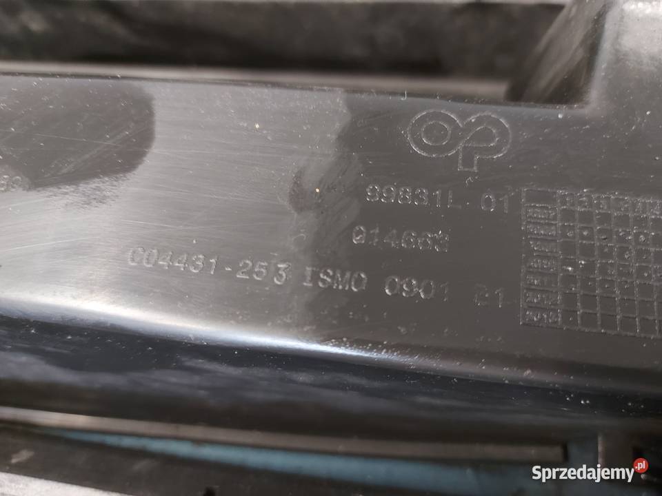 CITROEN C3 PICASSO 12r zderzak przód 9681800777 Kielce