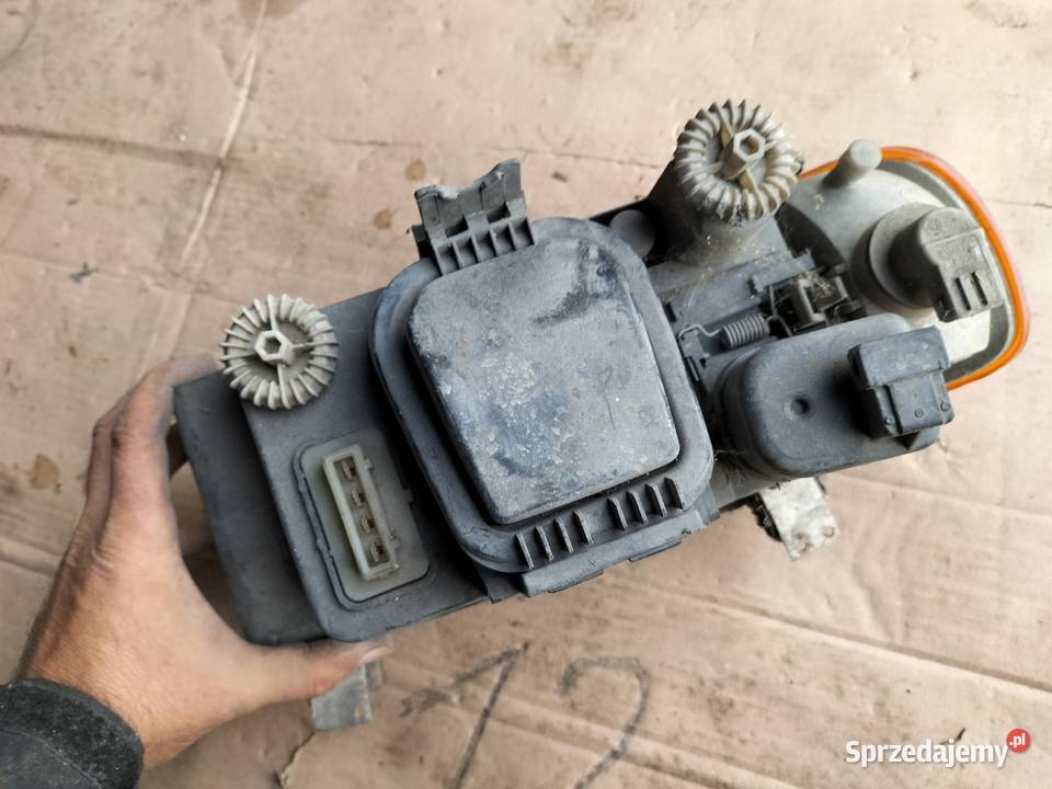 LAMPA PRZÓD PRAWA VW POLO CADDY 6K5941010A Kamień-Kolonia