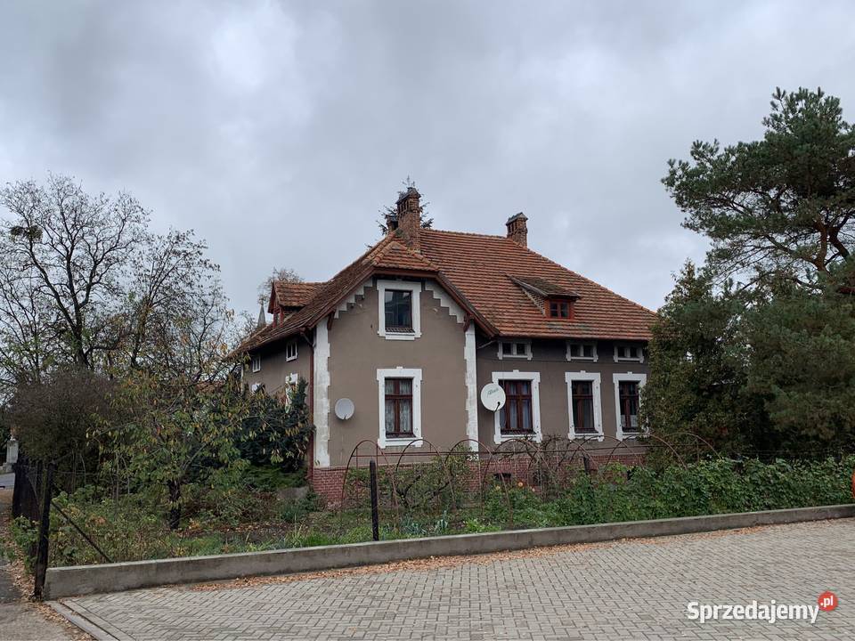 Dom z 1904 roku w centrum Jutrosina Rok budowy 1904 Sprzedaż Domy wielkopolskie