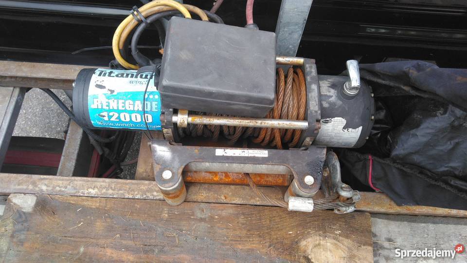 pomoc drogowa auto laweta Iveco Pszczyna