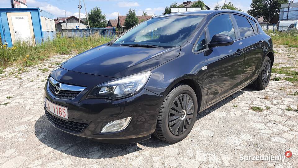 Opel Astra 14 Turbo 140 2010 r Klima Opłacona światła do jazdy dziennej Samochody osobowe lubelskie