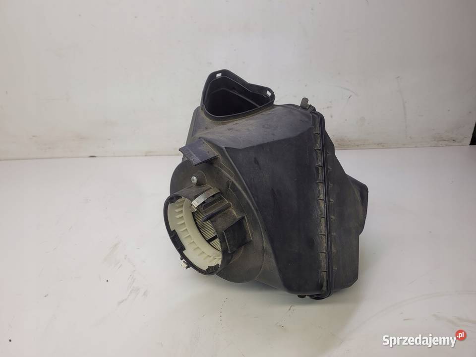 OBUDOWA FILTRA POWIETRZA AUDI A6 C6 4F0133835BH osobowe Przystajń