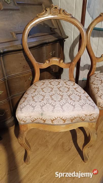 Dwa stare krzesła Ludwikowskie Krzesła Goleniów