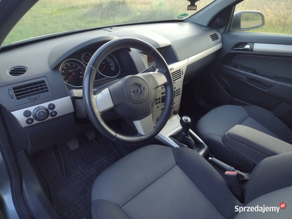 Opel Astra H 18 sprzedam zamiana na motocykl dolnośląskie Lubań sprzedam