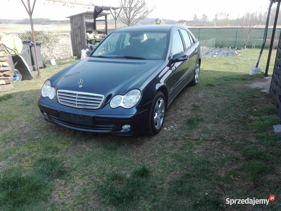 MercedesBenz Klasa C 180 T Kompressor Classic czarny Konin