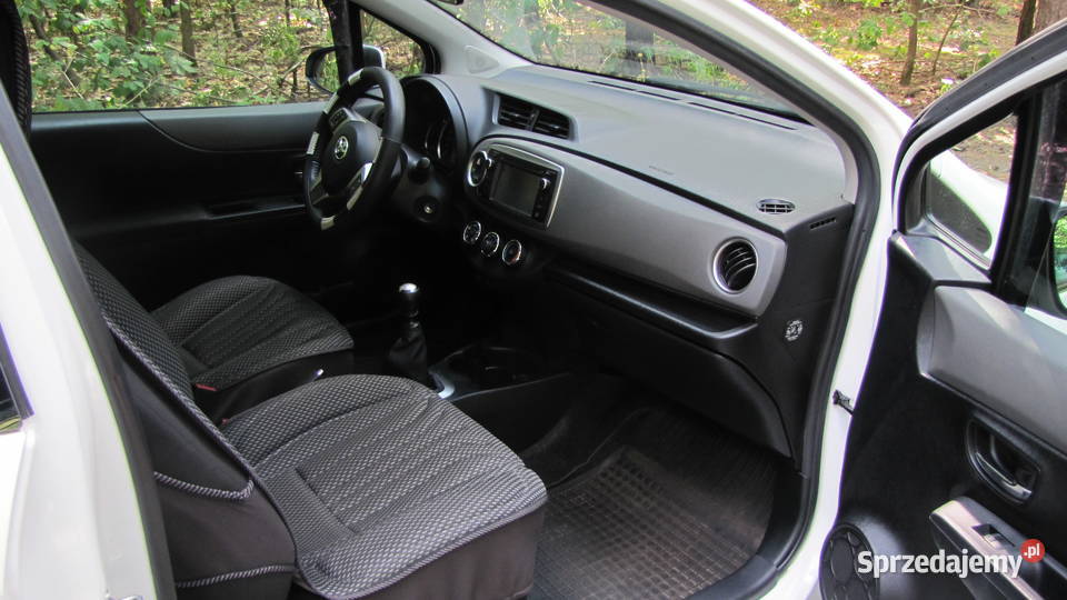 bezwypadkowa Toyota Yaris 13 6 biegów
