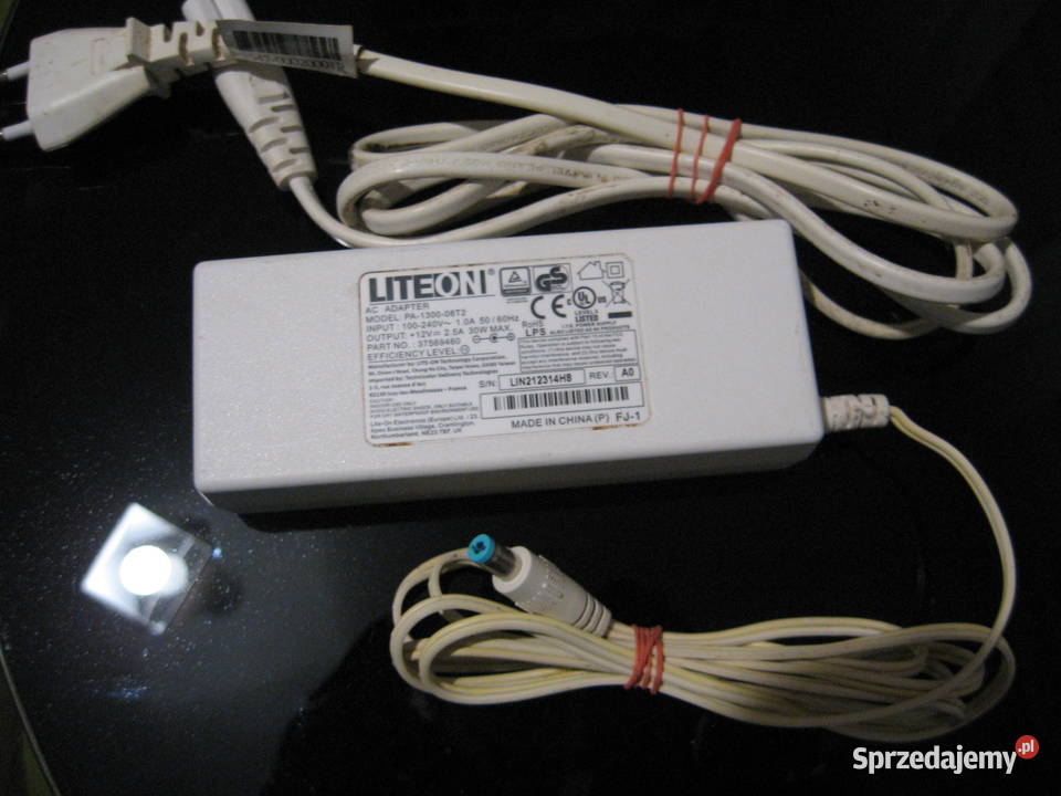 Zasilacz LITEON 12V na 25 A wtyk 55 25mm Olsztyn sprzedam