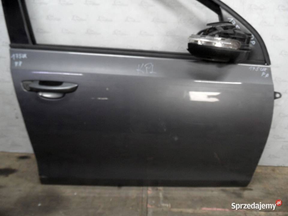 VW GOLF VI 10r drzwi prawe przód