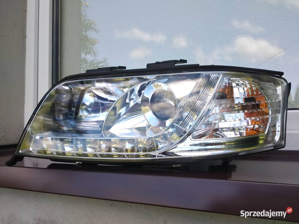 Audi A6 C5 LIFT lampy przednie reflektory prawa Sieradz