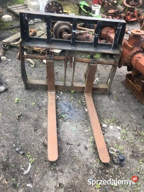 Caterpillar TH Cat TH paleciak widły Jastrzębniki