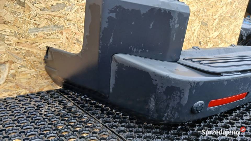 LAND ROVER DISCOVERY III L319 ZDERZAK TYŁ PDC osobowe wielkopolskie Zbierkowo sprzedam