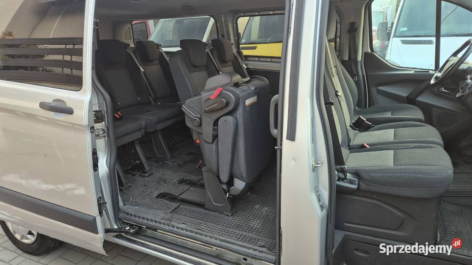 FORD TRANSIT CUSTOM 2017 9 OSOB Rok produkcji 2017 Częstochowa
