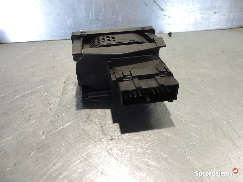 WŁĄCZNIK PRZEŁĄCZNIK ŚWIATEŁ FORD C I FOCUS MK2 Rok produkcji 2005 małopolskie Nowy Sącz