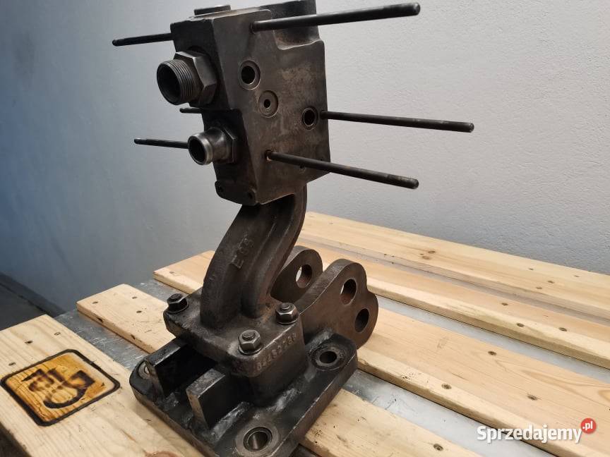 Deutzfahr Agrotron Mocowanie sekcji rozdzielacza Wilkowo