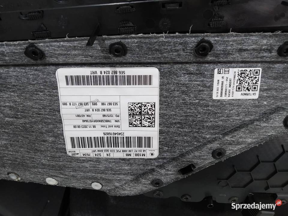 TAPICERKA BOCZEK PRAWY TYŁ HB Skoda Octavia IV