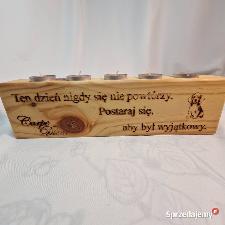 Świecznik świerkowy z grawerem Życie jest cudem Sępopol