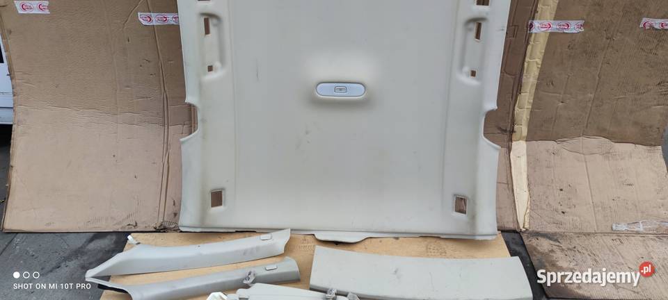 PODSUFITKA AUDI A4 B8 AVANT 8K9867501 V95 BEŻOWA Przystajń