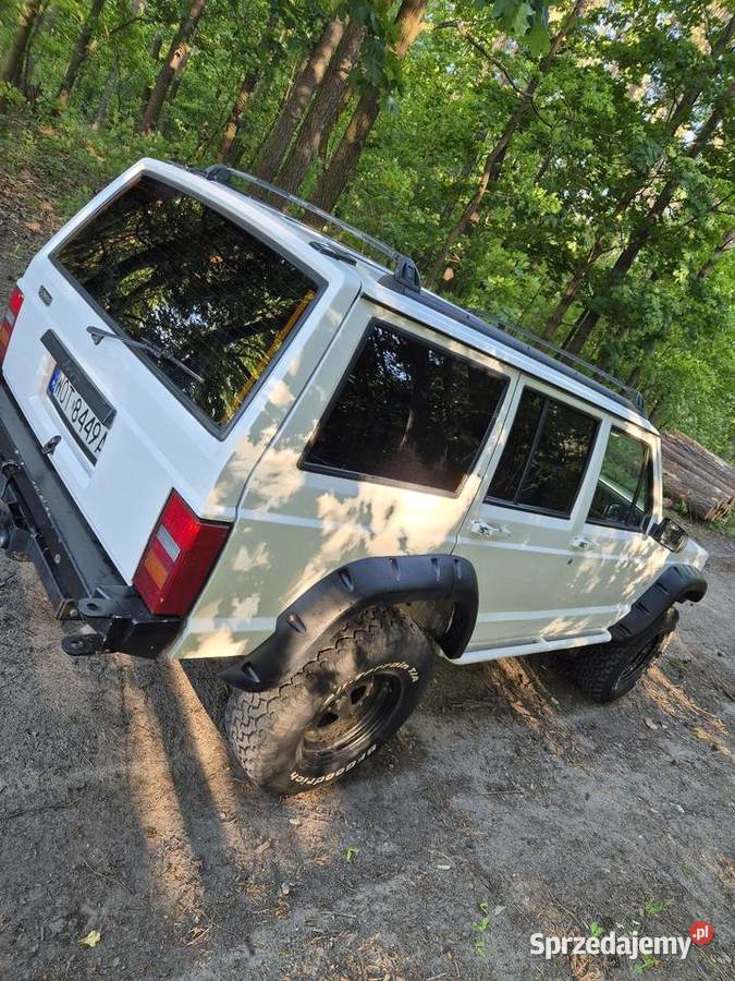 Sprzedam Jeep XJ 40 LPG 230000km Starachowice