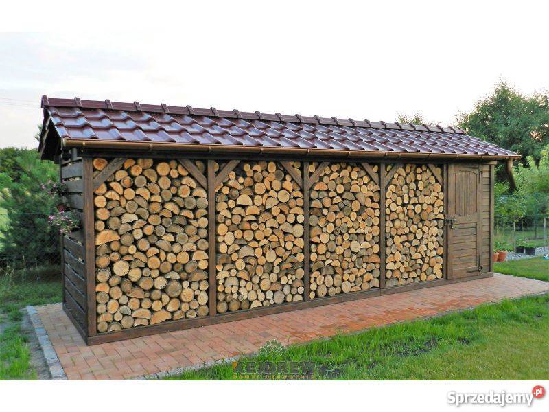 Drewutnia z czterema boksami domek Róża Piła Pierwsza