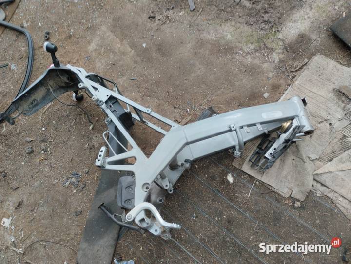 rama z papierami derbi senda 125 Derbi Gniew