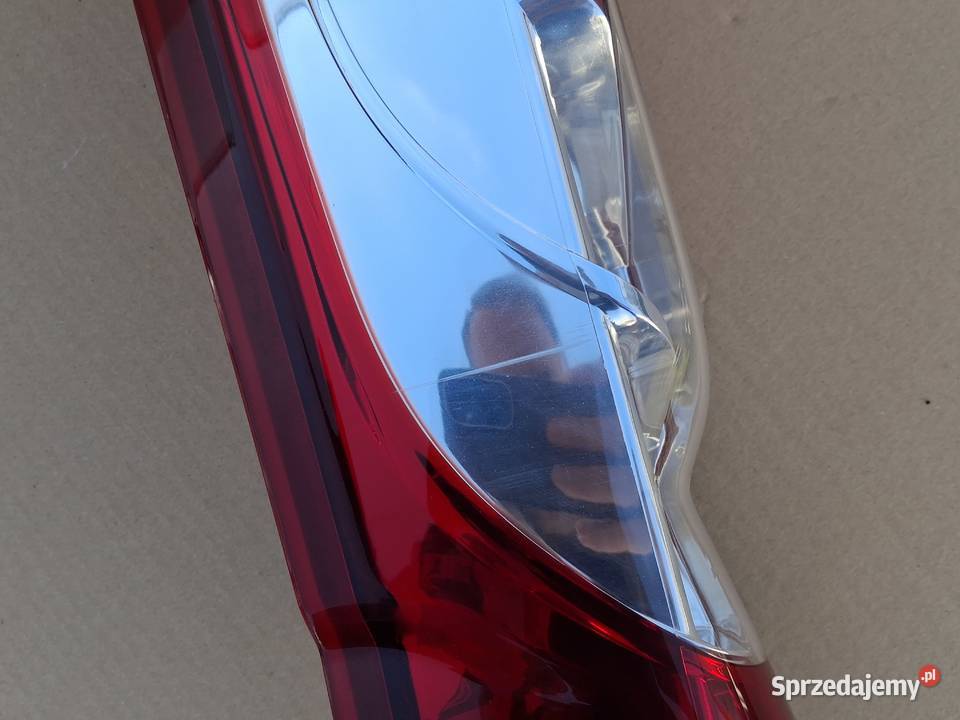 IVECO DAILY 14 LAMPA LEWY TYŁ LEWA TYLNA lubuskie Bieleń sprzedam