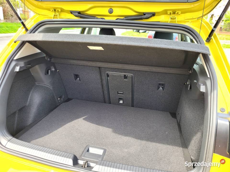 Volkswagen Golf VIII 15 eTSI EVO Life DSG wielofunkcyjna kierownica Sandomierz