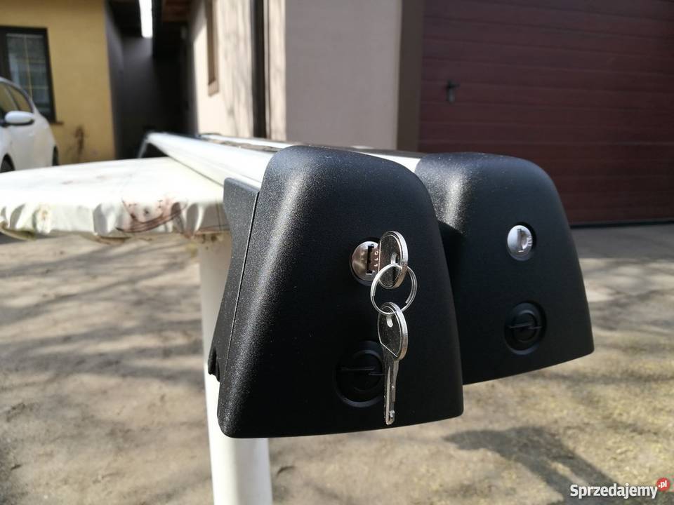 Orginalny Bagażnik Dachowy Opel Astra J 4 Thule Zduńska Wola